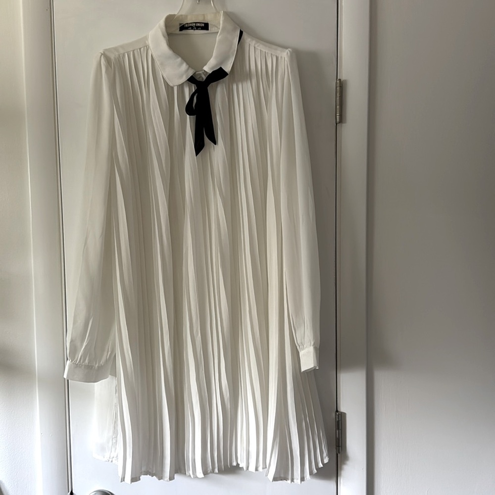 Fashion Union Tall Diana Pleated Shirt Dress with tie detail - 10